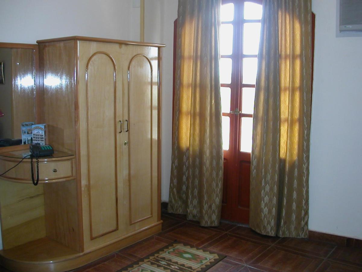 טנטא High Way Hotel מראה חיצוני תמונה